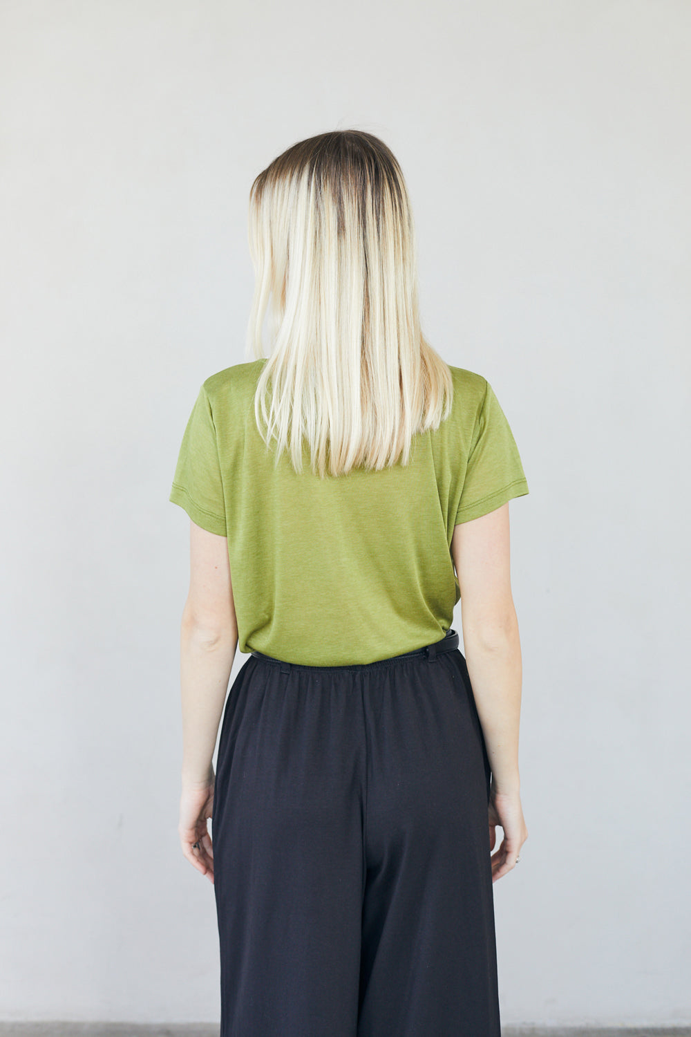 טי שירט קרי ירוק