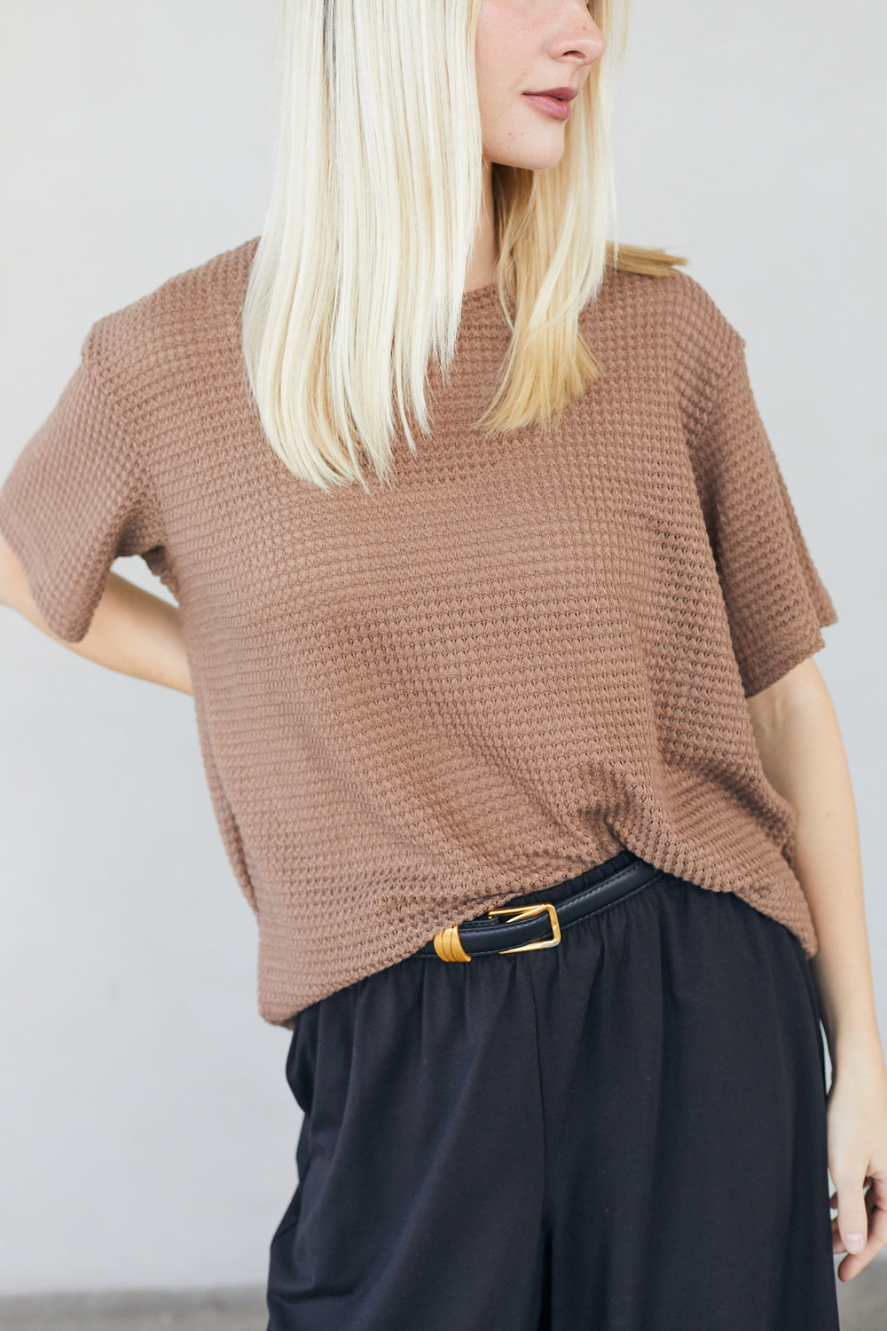 טי שירט מושלמת סריג חום