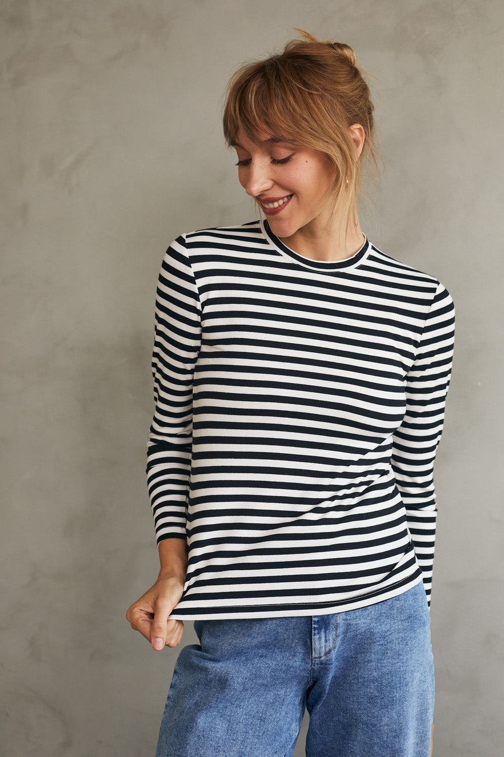 טי שירט סלין ארוכה פסים שחור לבן