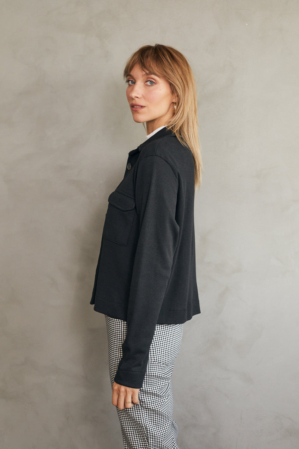 ג׳קט מרטינה שחור גרניט