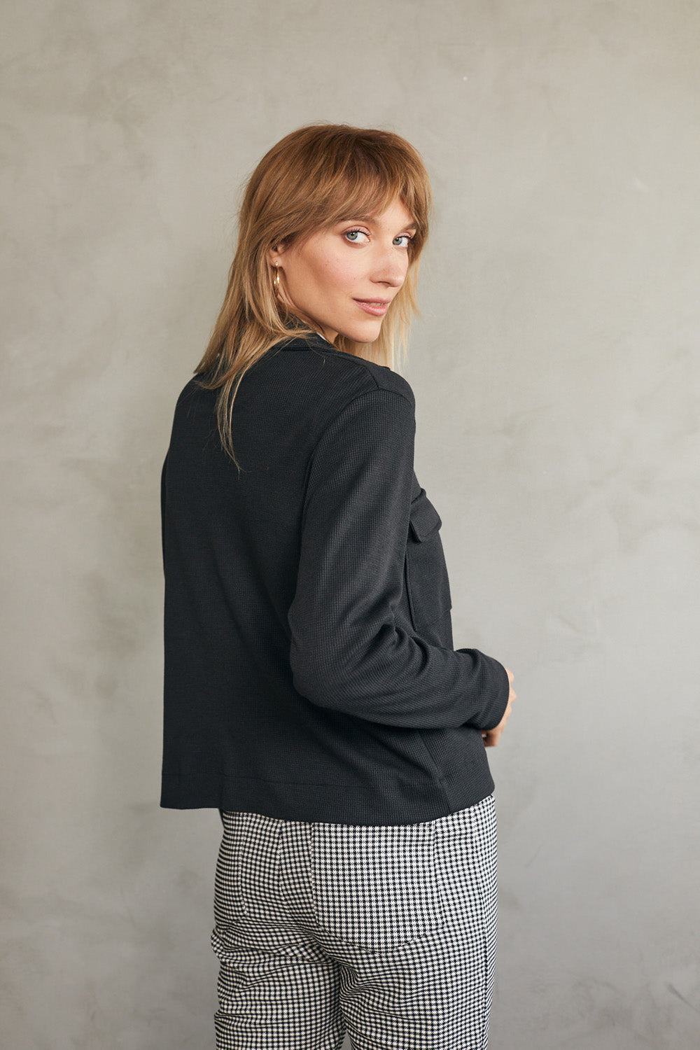 ג׳קט מרטינה שחור גרניט