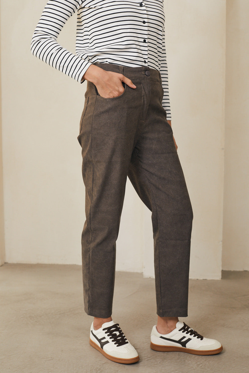 מכנסיים ריטה אפור וואש