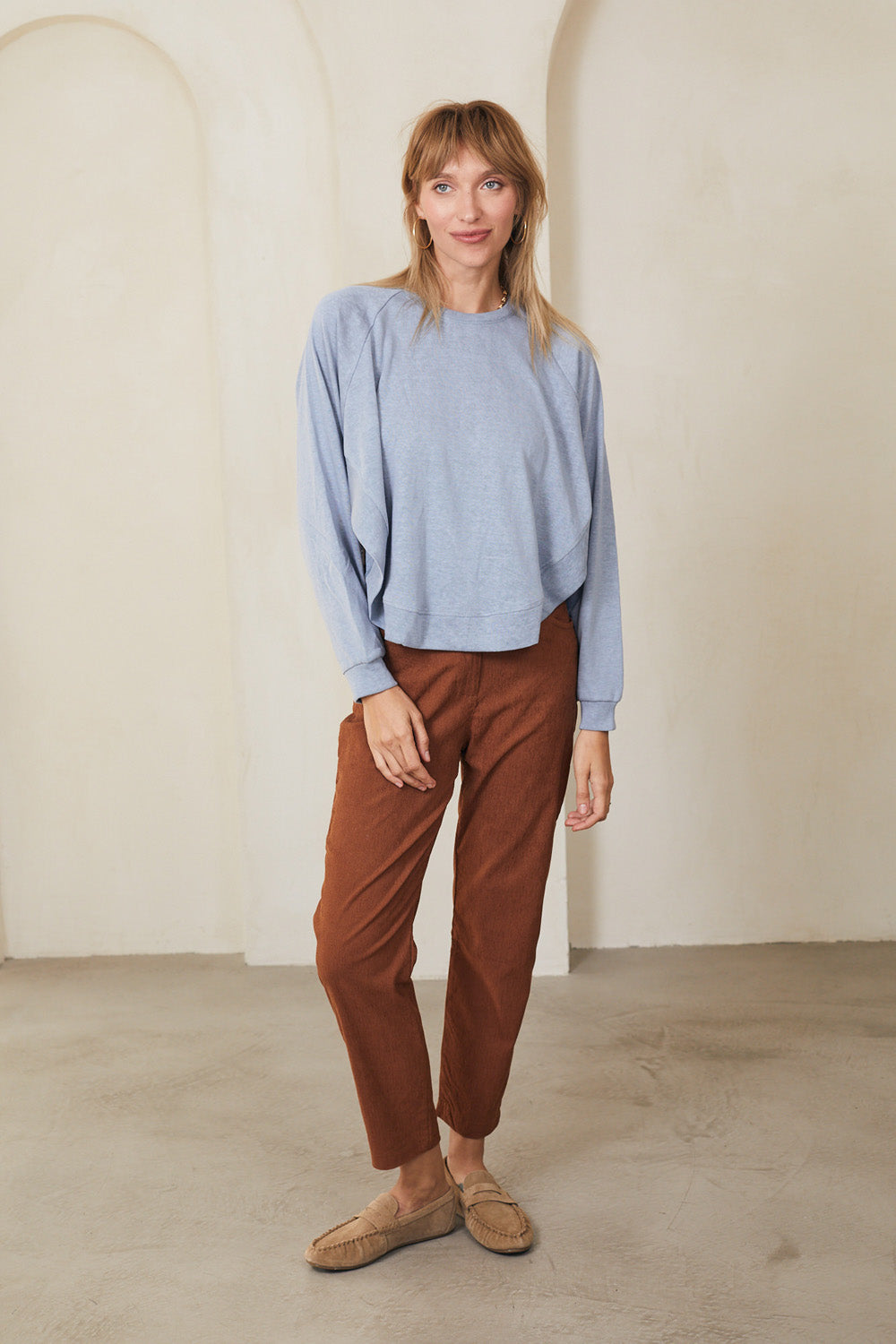 עליונית גבריאלה תכלת