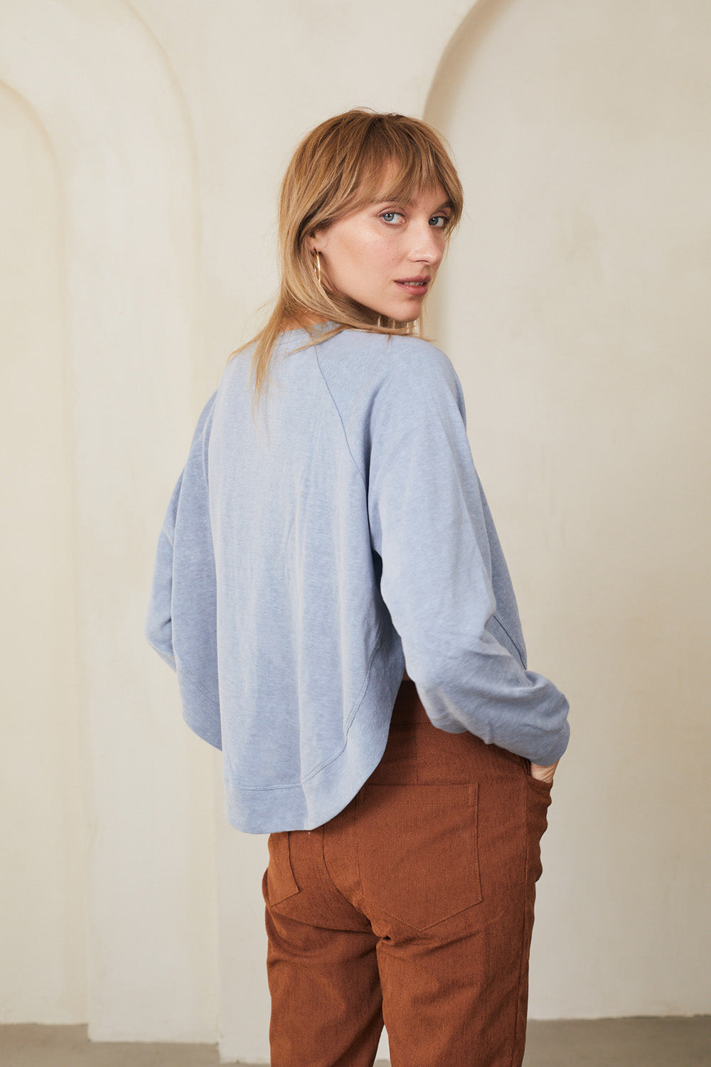 עליונית גבריאלה תכלת