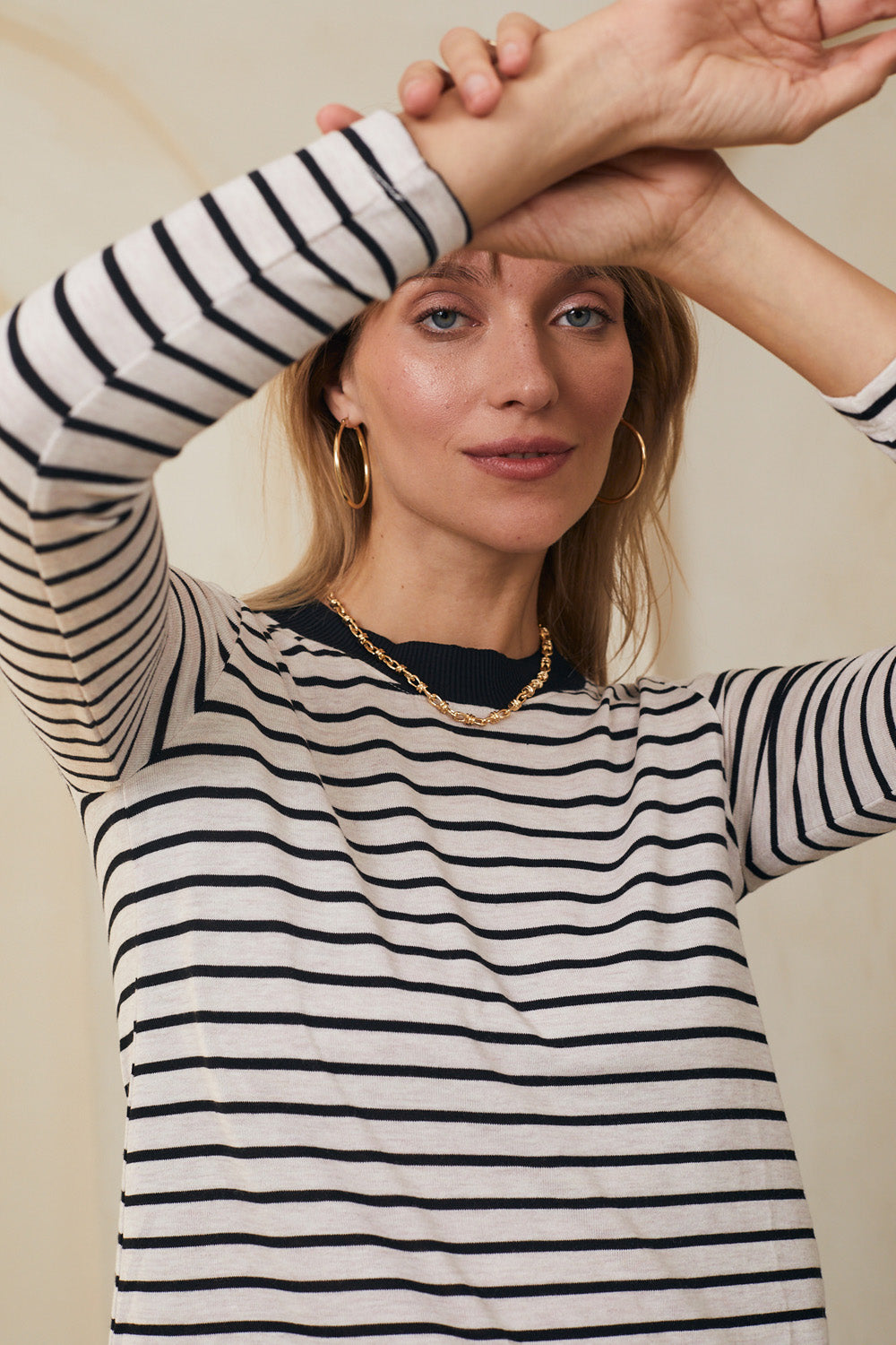 חולצת קרי ארוכה פס שחור