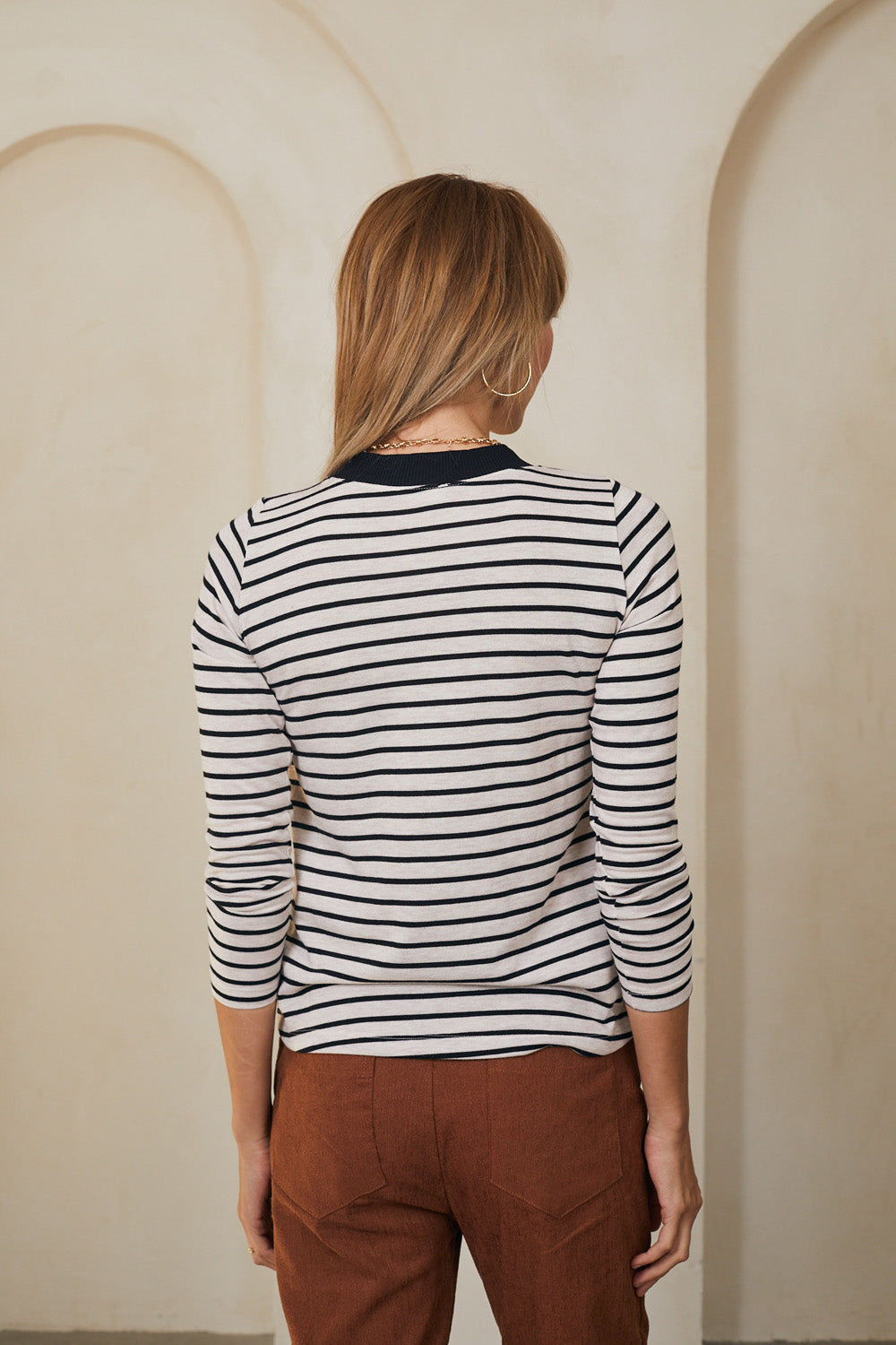 חולצת קרי ארוכה פס שחור