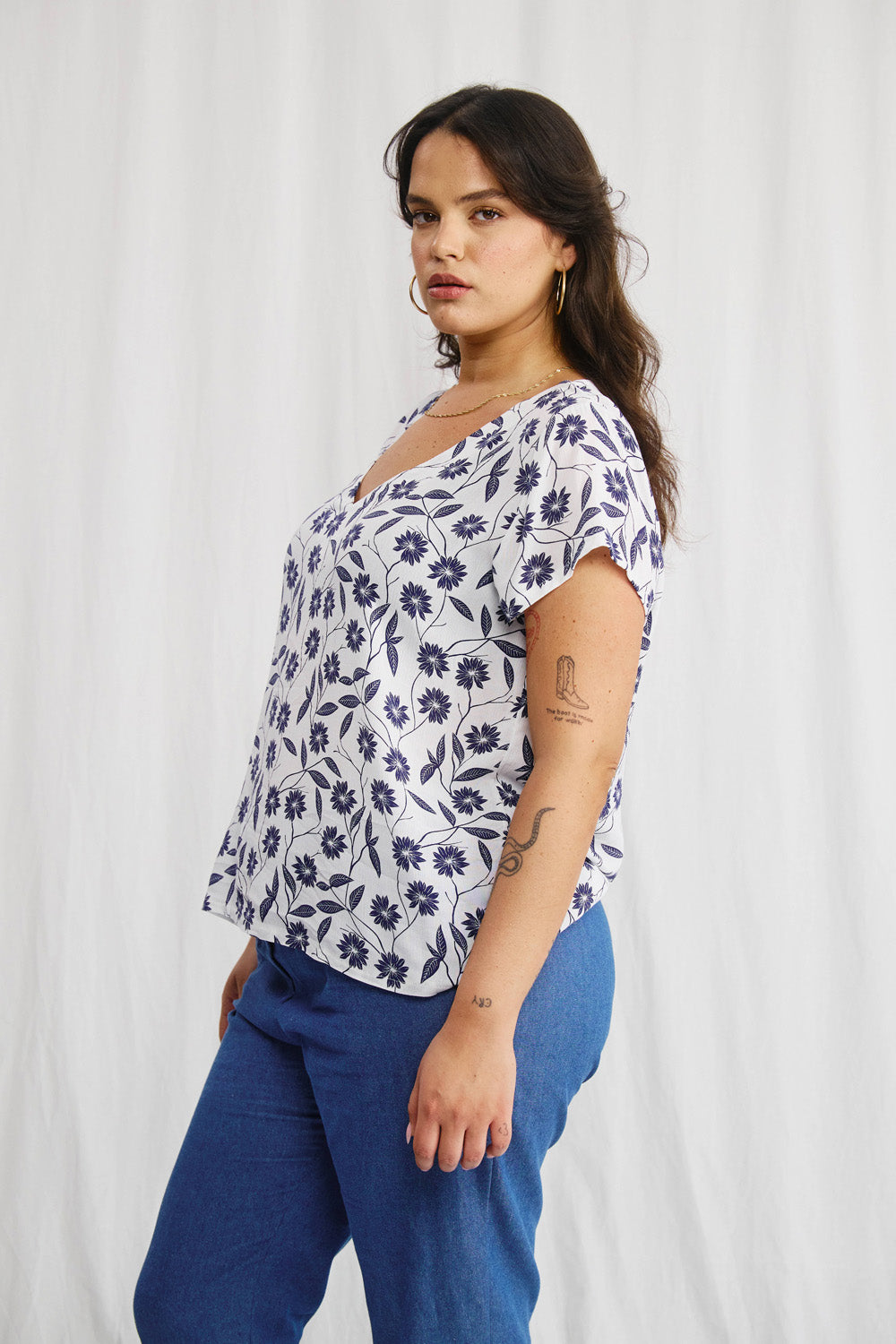 Veronica shirt with navy dots 