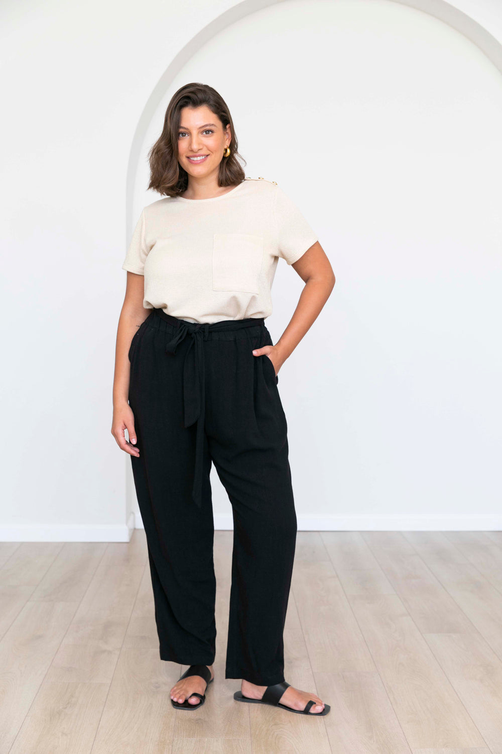 Yvonne black linen pants