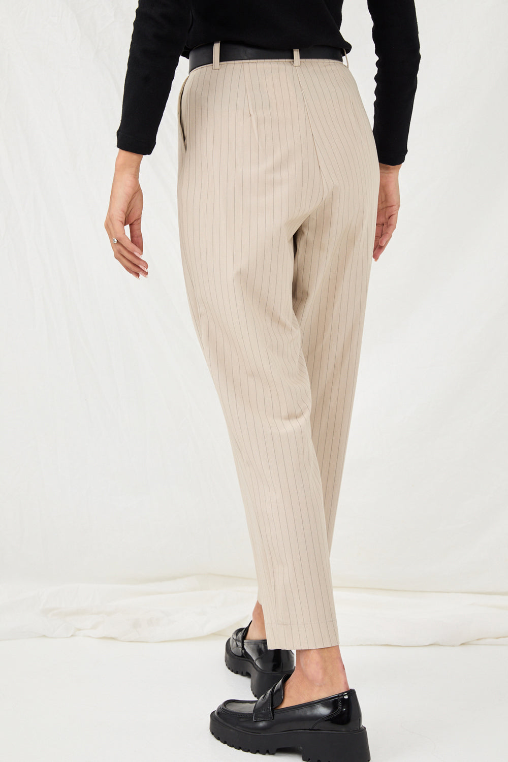 Antonia beige pants