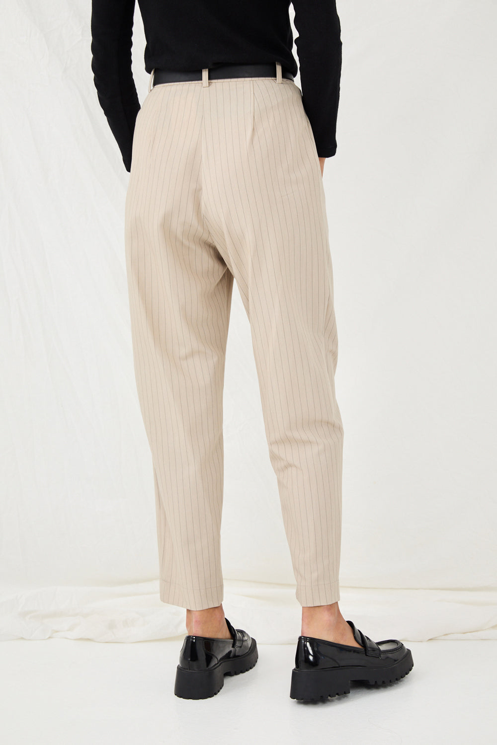 Antonia beige pants