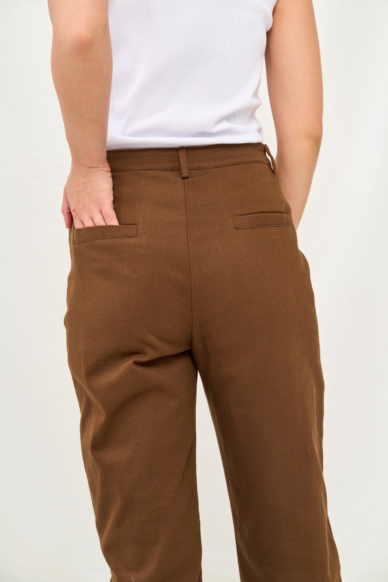 Alexa pants dark brown 