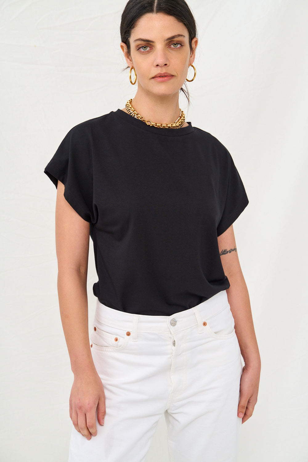 Black Alba t-shirt