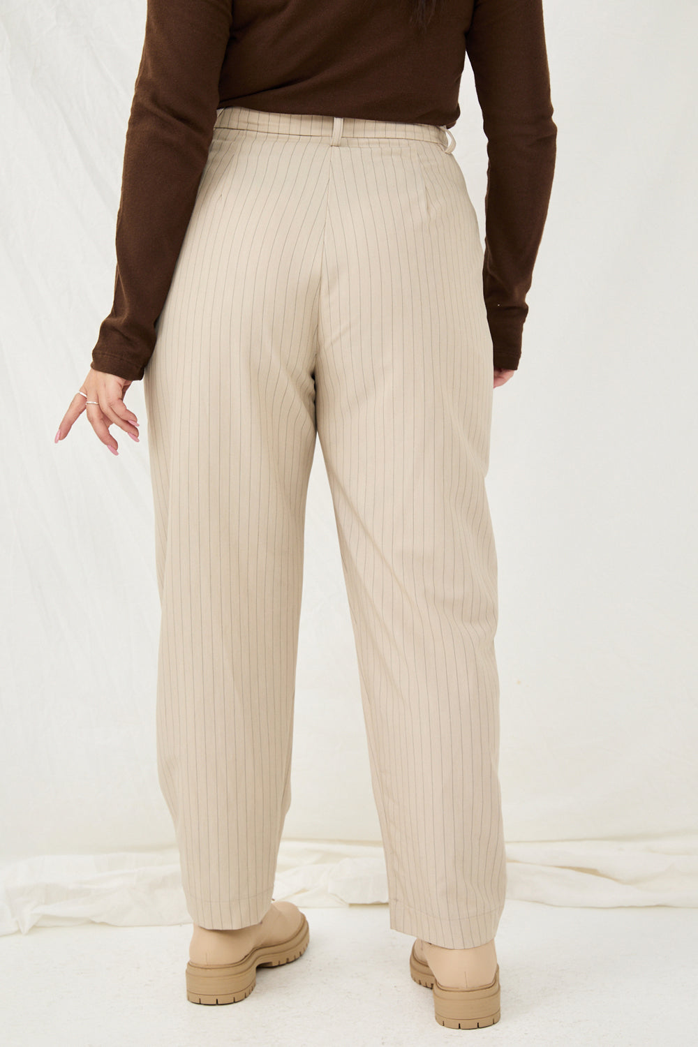 Antonia beige pants