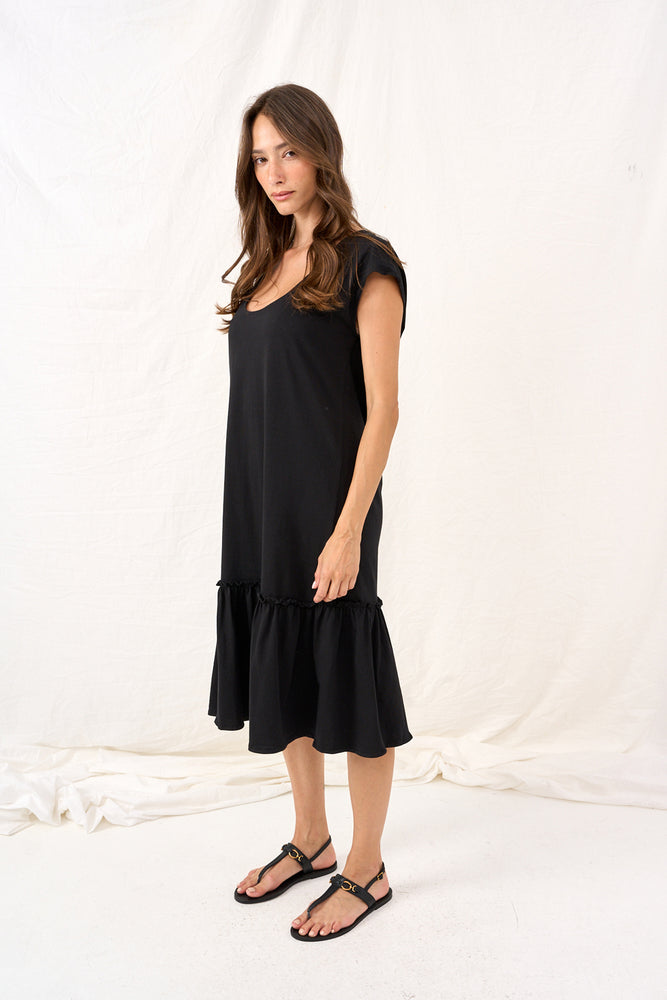 Black loose dress