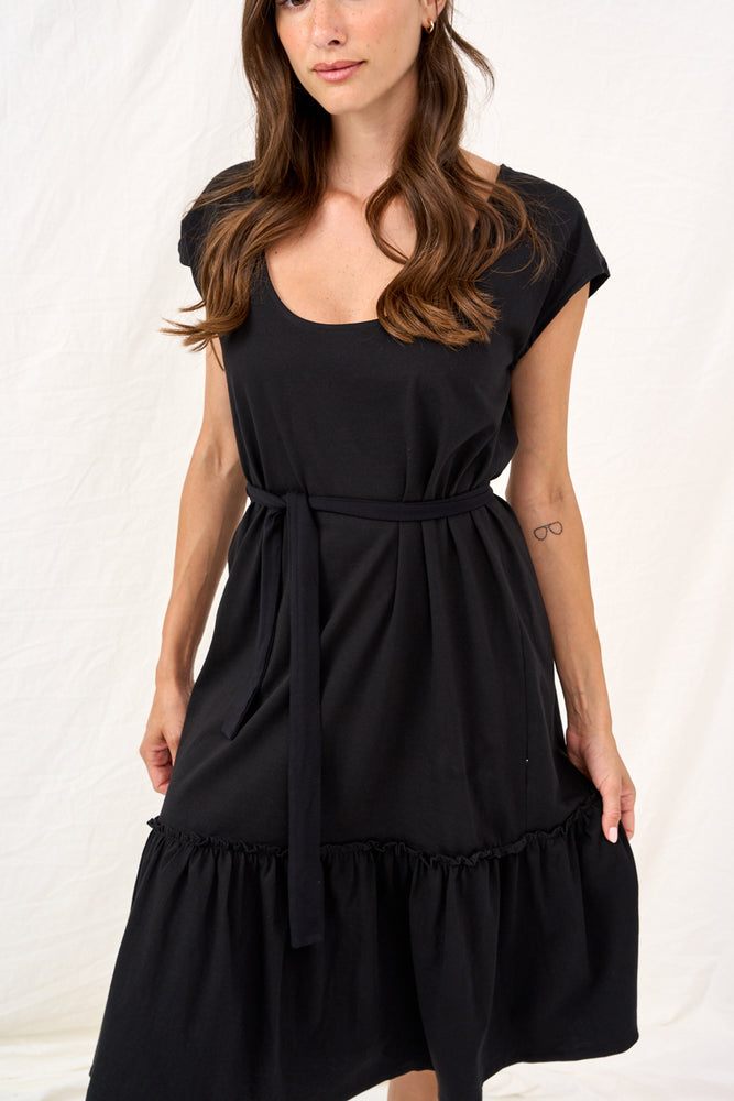 Black loose dress