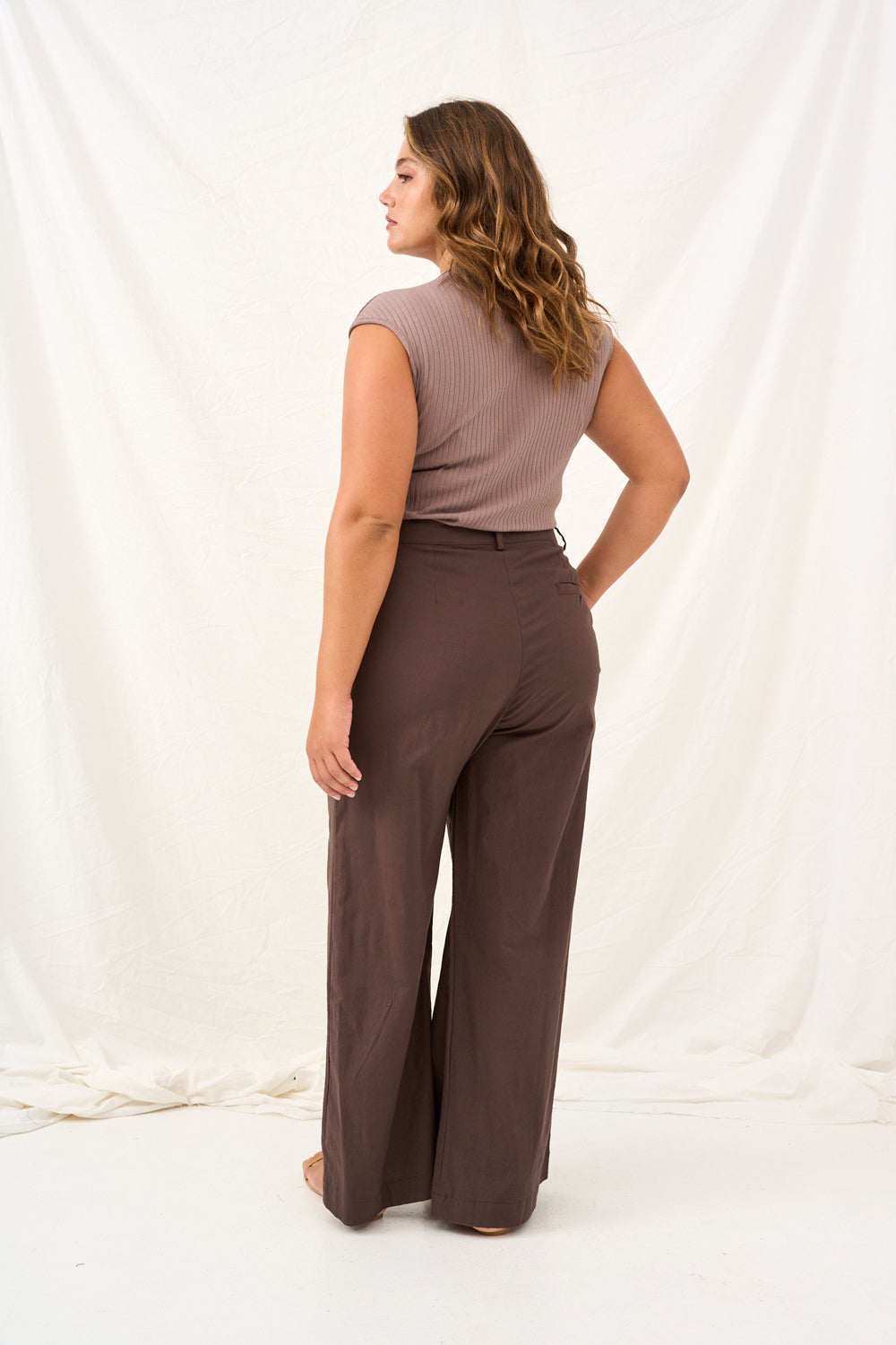 Sufi brown pants