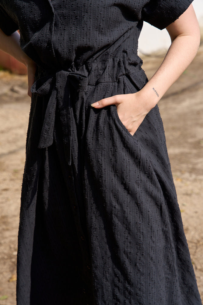 שמלת איזבלה שחורה
